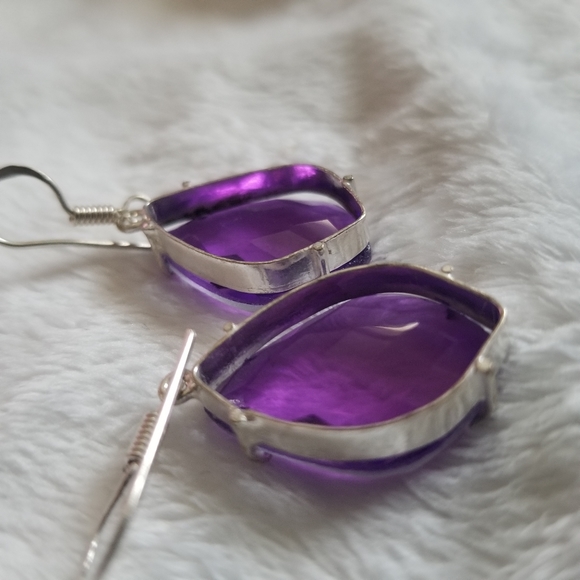 Amethyst - Picture 7 of 12